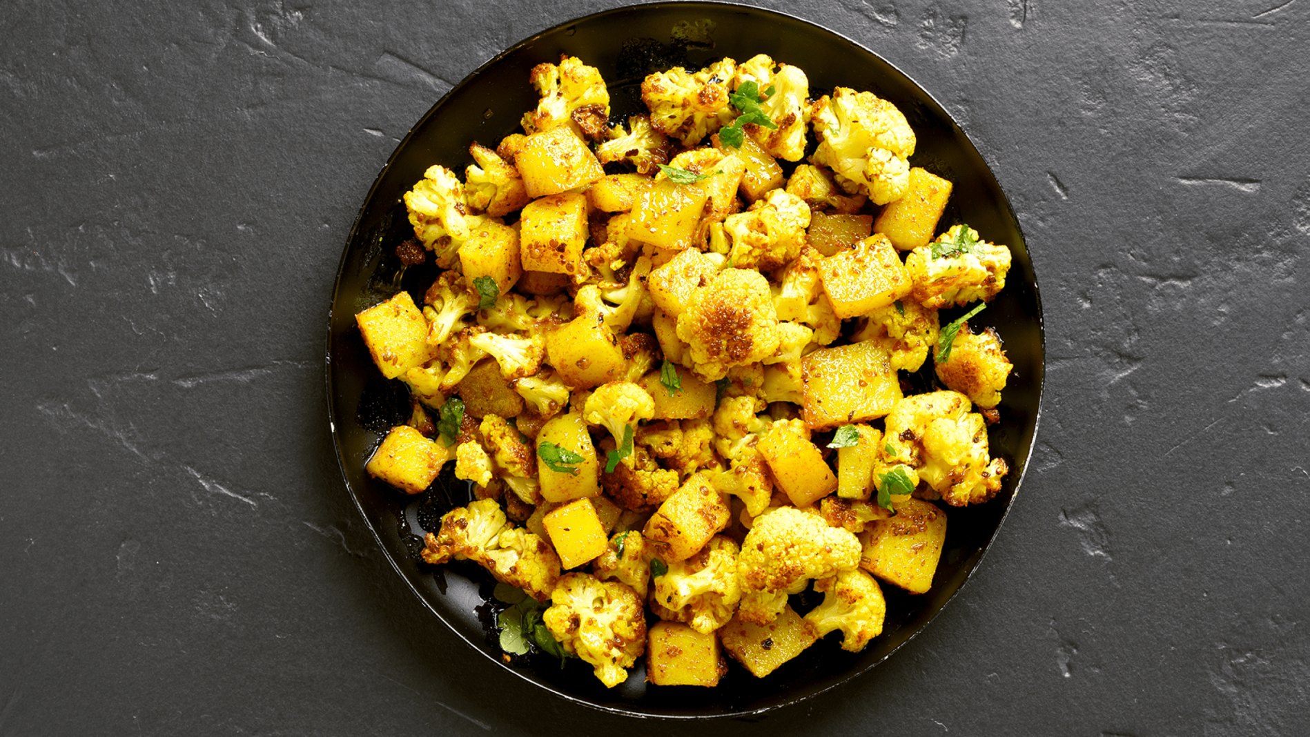 PAKISTANI POTATOES AND CAULIFLOWER (ALOO GOBI)_0.jpg